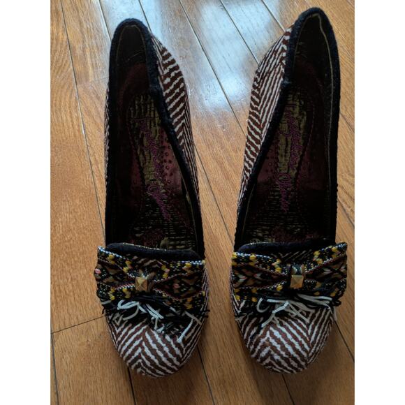 Irregular Choice Funky Artsy Boho Leather Bow Fringe Heels Sz 39 US 8 - 8.5 - Picture 2 of 7